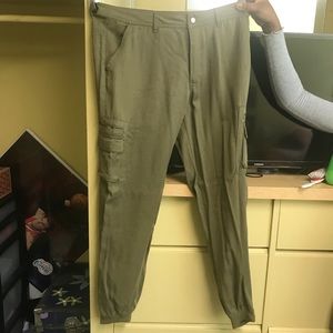 Green Cargo Pants